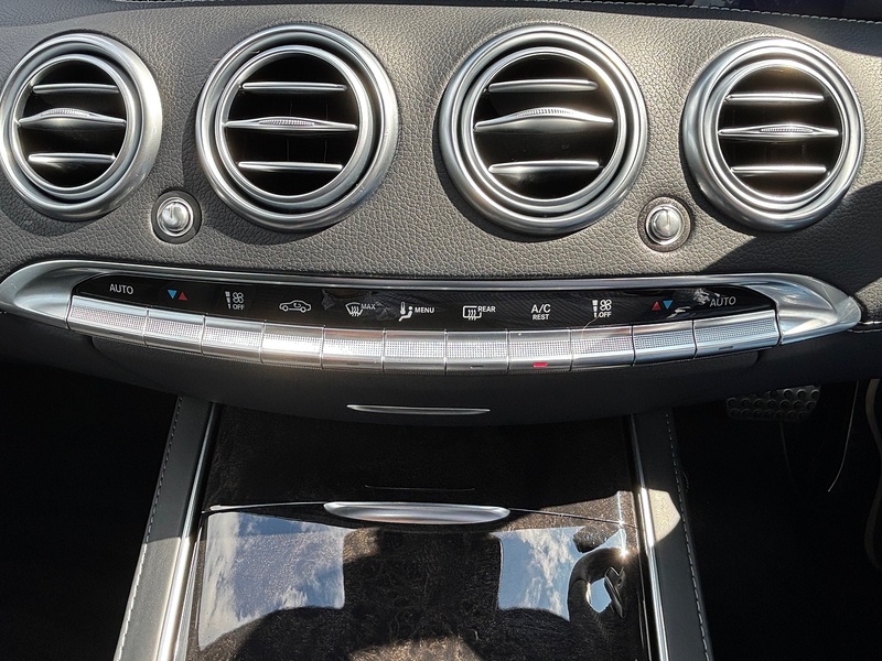 Mercedes-Benz S Class S560 V8 BiTurbo AMG Line - U1780