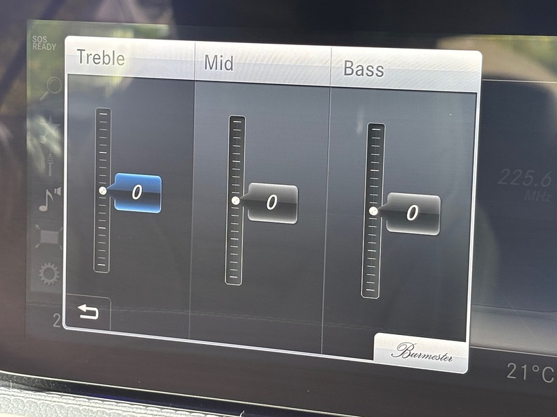 Mercedes-Benz S Class S560 V8 BiTurbo AMG Line - U1780