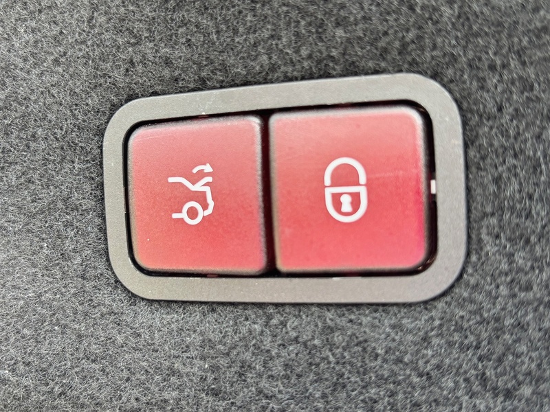 Mercedes-Benz S Class S560 V8 BiTurbo AMG Line - U1780