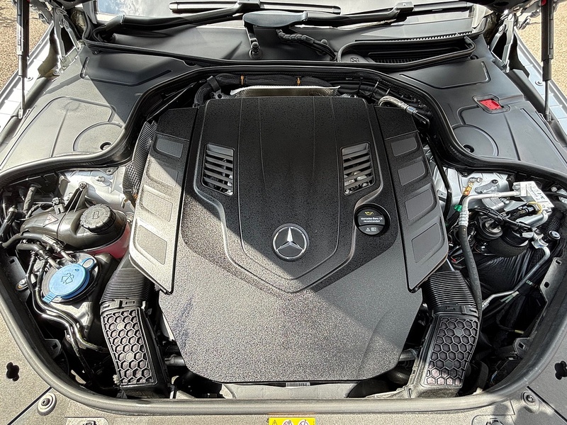 Mercedes-Benz S Class S560 V8 BiTurbo AMG Line - U1780