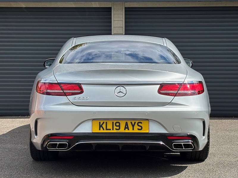 Mercedes-Benz S Class S560 V8 BiTurbo AMG Line - U1780