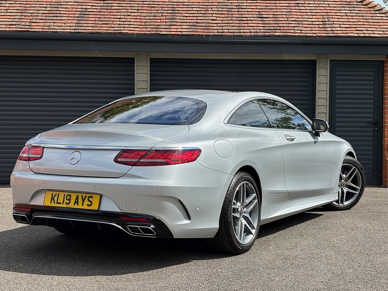 Mercedes-Benz S Class S560 V8 BiTurbo AMG Line - U1780