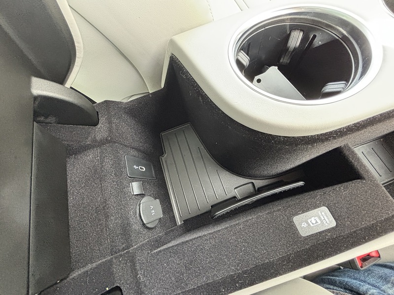 Porsche Panamera V6 E-Hybrid 4 Platinum Edition - U1787