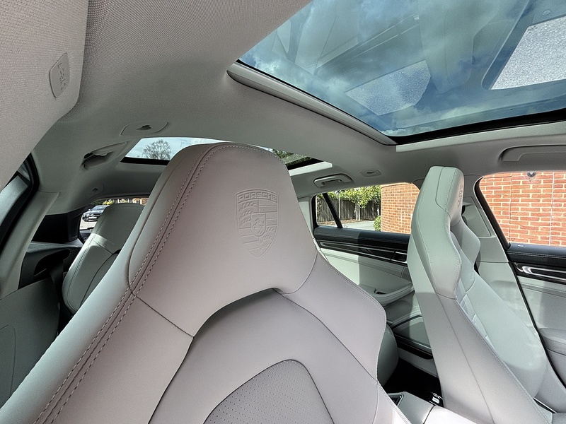 Porsche Panamera V6 E-Hybrid 4 Platinum Edition - U1787