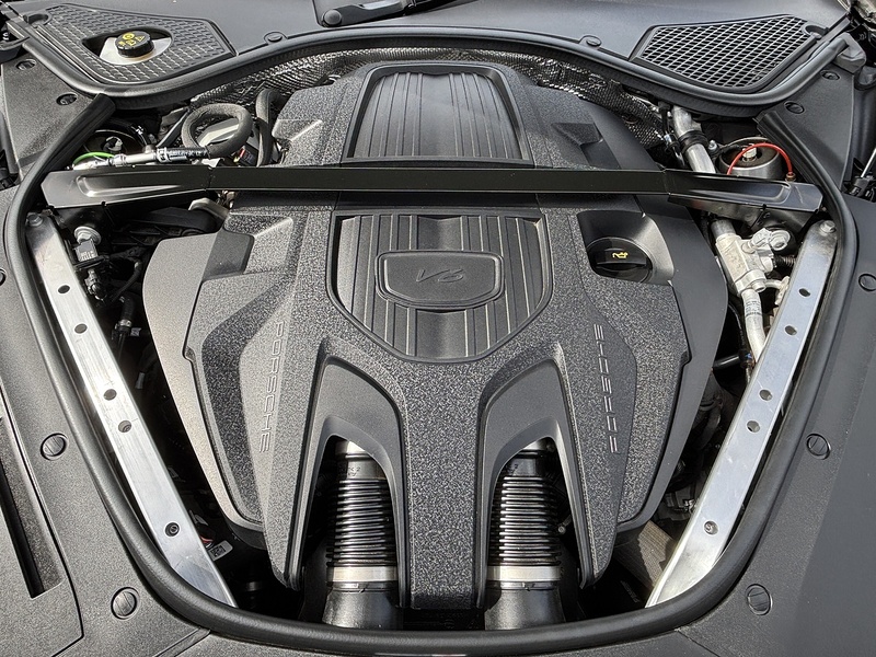 Porsche Panamera V6 E-Hybrid 4 Platinum Edition - U1787