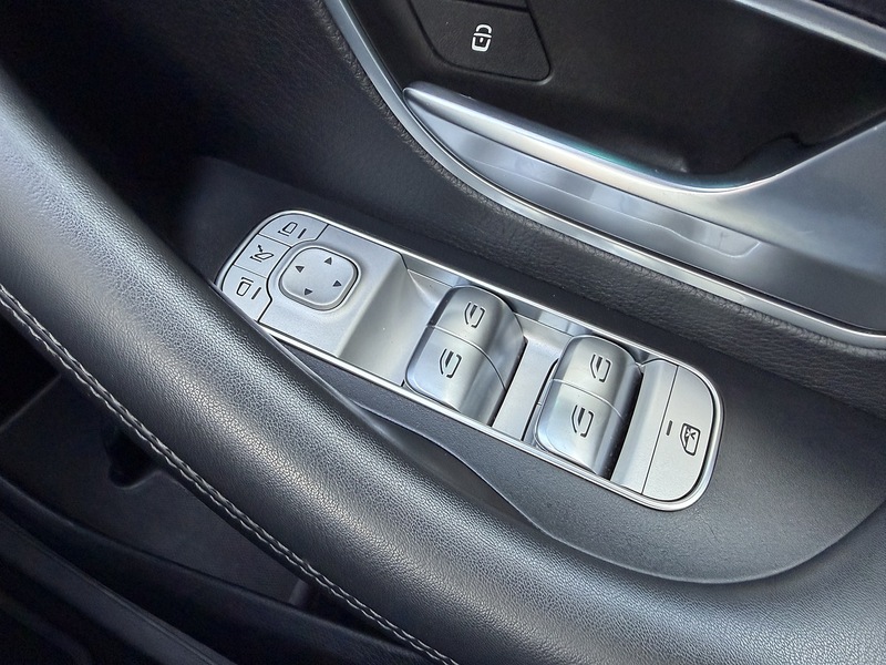 Mercedes-Benz GLE Class GLE300d AMG Line - U1795