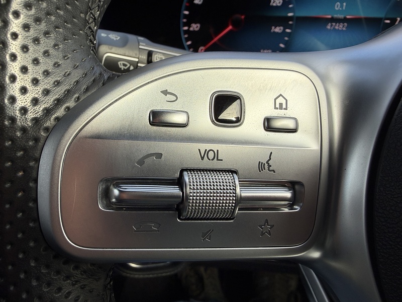 Mercedes-Benz GLE Class GLE300d AMG Line - U1795