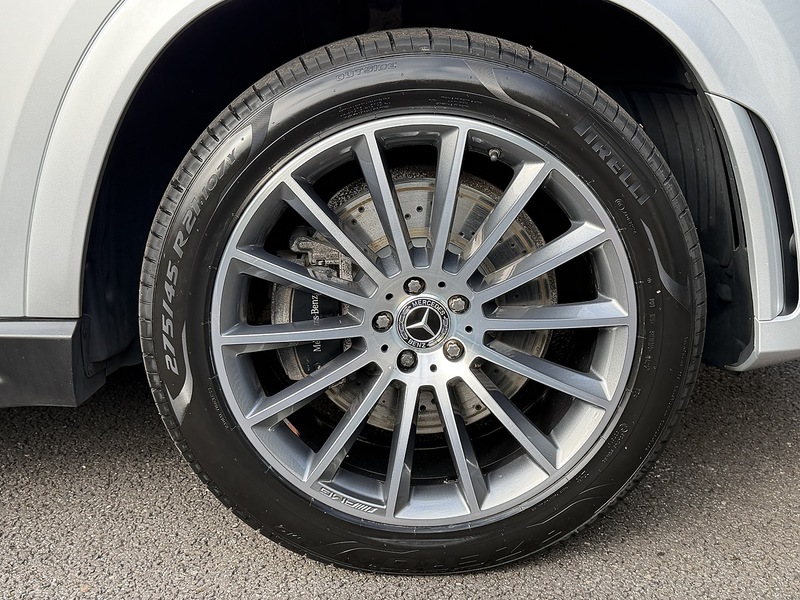 Mercedes-Benz GLE Class GLE300d AMG Line - U1795