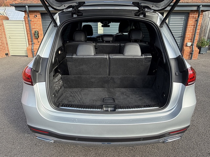 Mercedes-Benz GLE Class GLE300d AMG Line - U1795