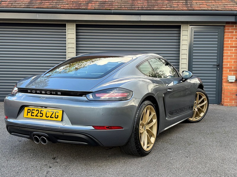 Porsche 718 Cayman Style Edition T Style Edition - U1804