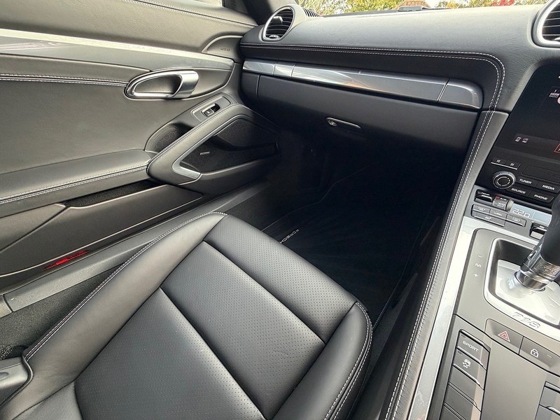 Porsche 718 Cayman Style Edition T Style Edition - U1805