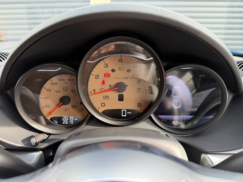 Porsche 718 Cayman T Style Edition - U1810