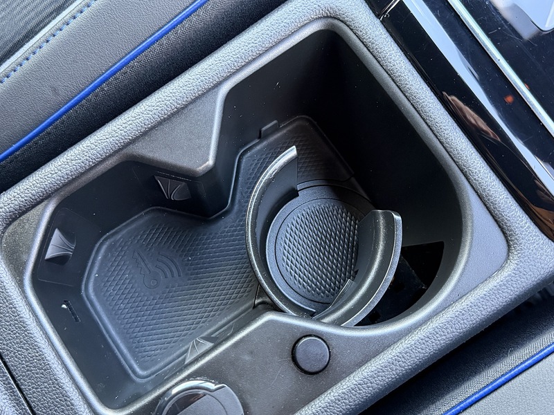 Volkswagen Golf TSI R - U1819