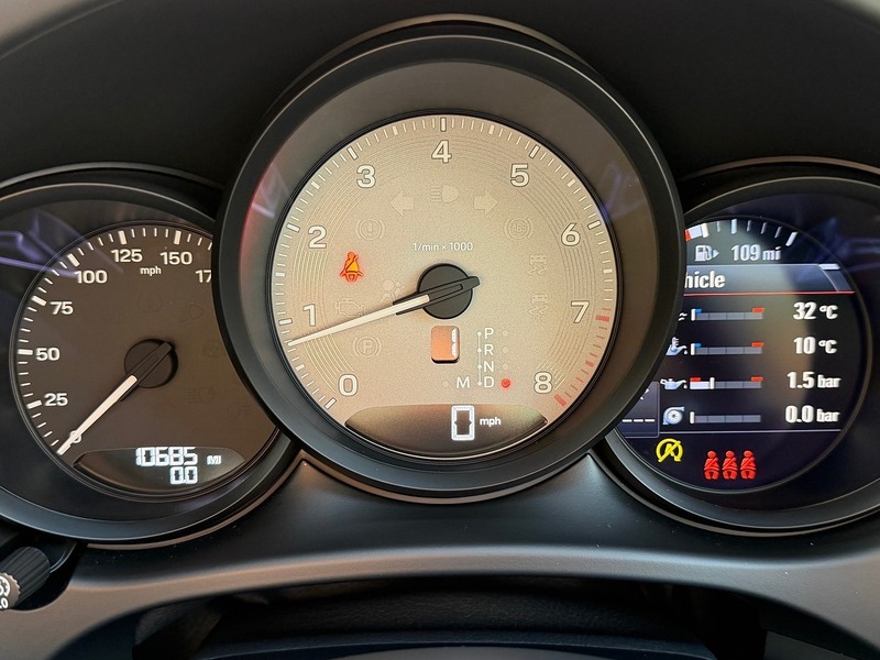 Porsche Macan T V6 S - U1825