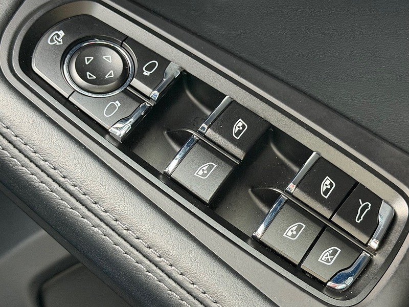 Porsche Macan T V6 S - U1825