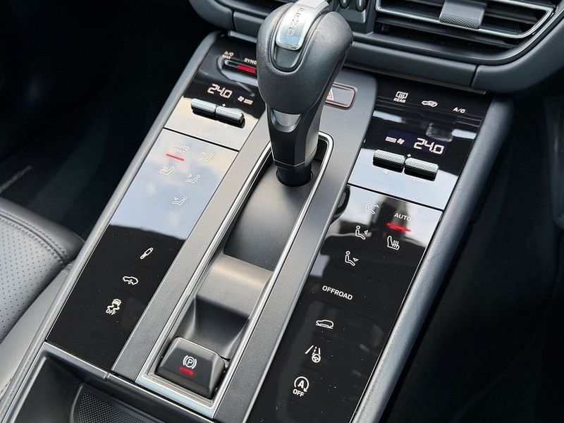 Porsche Macan T V6 S - U1825