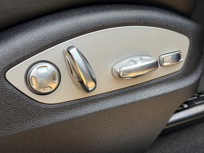 Porsche Macan T V6 S - U1825