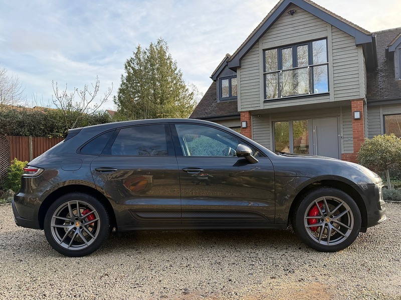 Porsche Macan T V6 S - U1825