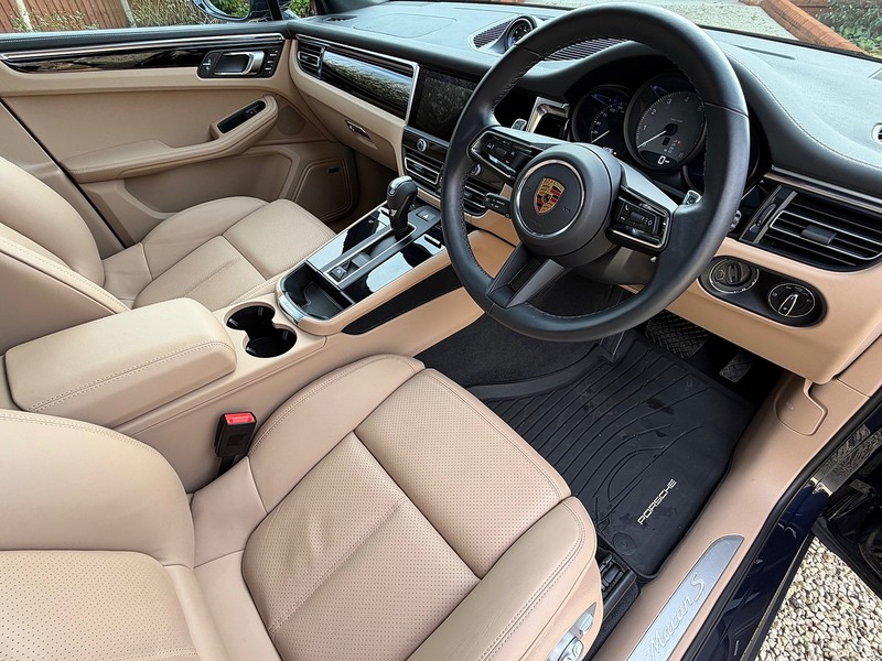 Porsche Macan T V6 S - U1826