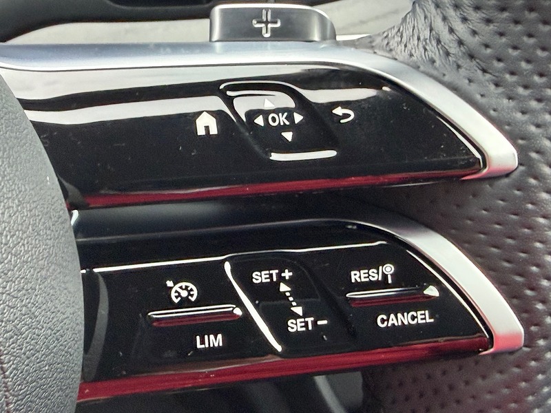 Mercedes-Benz E Class E400d AMG Line Night Edition - U1829