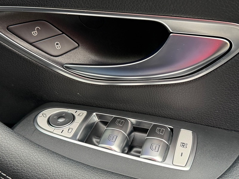 Mercedes-Benz E Class E400d AMG Line Night Edition - U1829