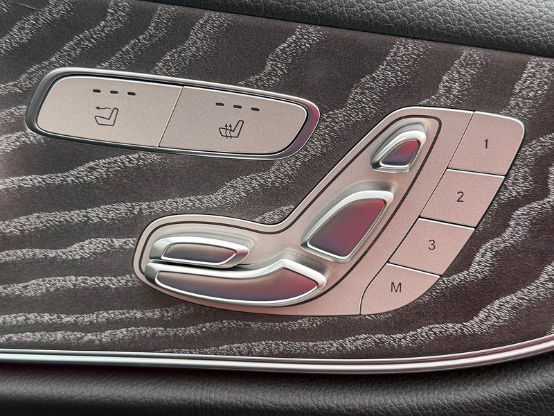 Mercedes-Benz E Class E400d AMG Line Night Edition - U1829