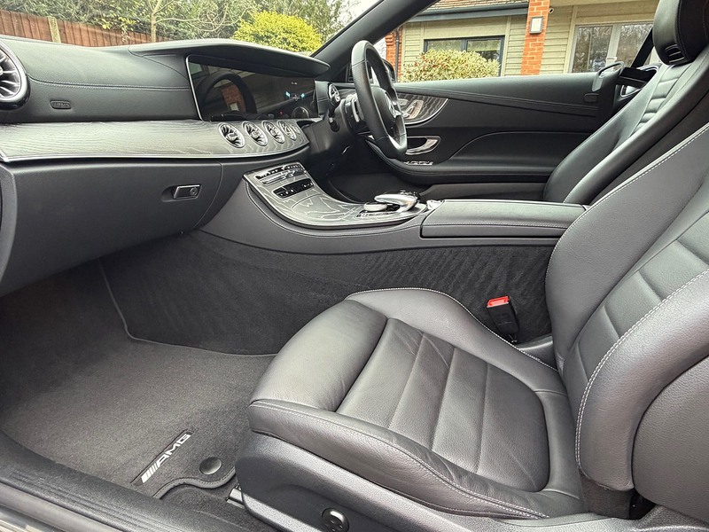 Mercedes-Benz E Class E400d AMG Line Night Edition - U1829