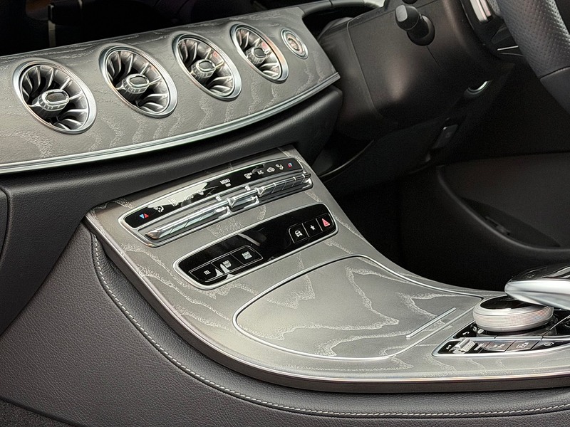 Mercedes-Benz E Class E400d AMG Line Night Edition - U1829