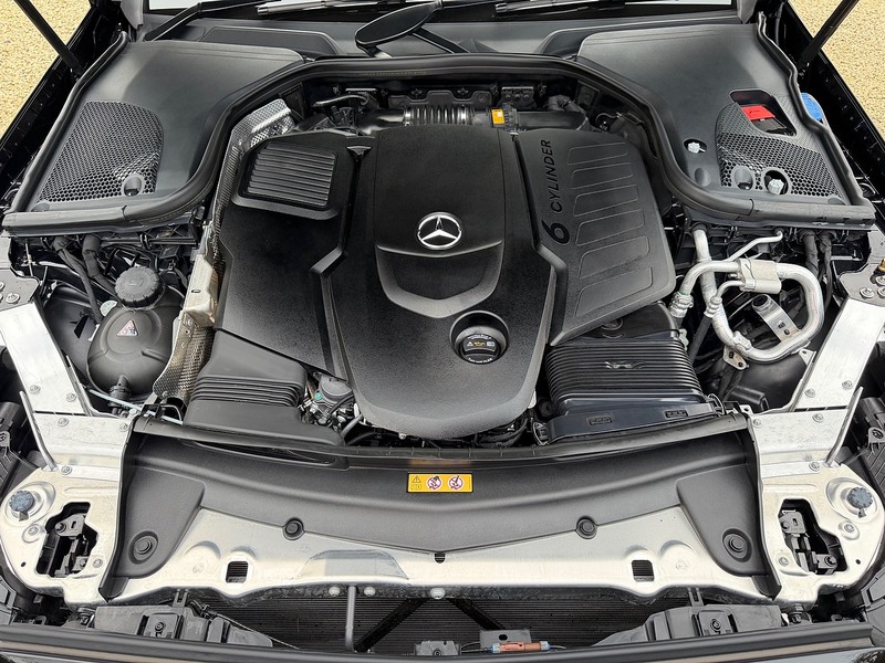 Mercedes-Benz E Class E400d AMG Line Night Edition - U1829