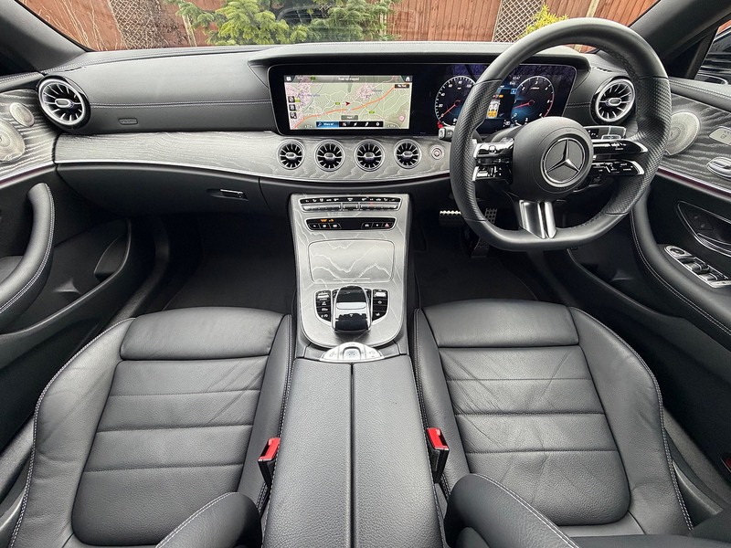 Mercedes-Benz E Class E400d AMG Line Night Edition - U1829