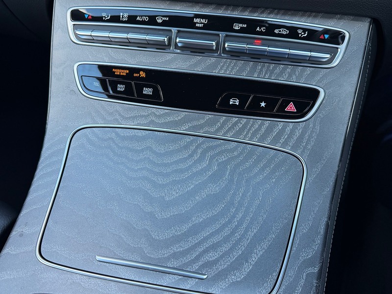 Mercedes-Benz E Class E400d AMG Line Night Edition - U1830