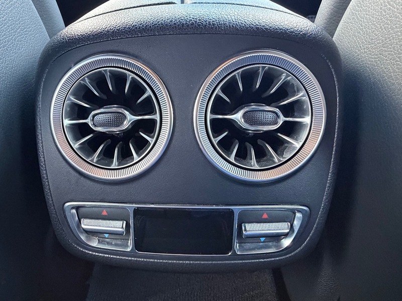 Mercedes-Benz E Class E400d AMG Line Night Edition - U1830