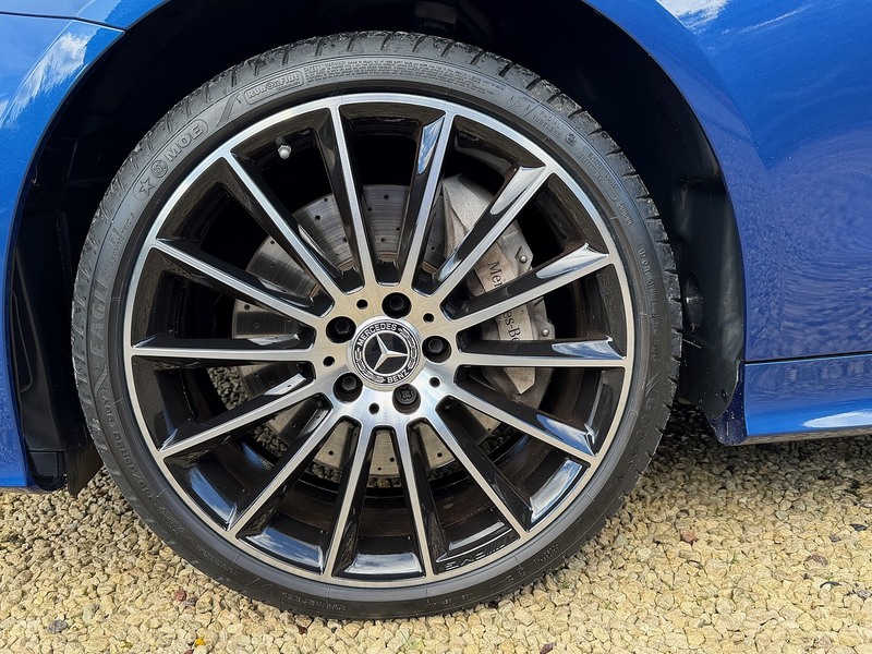 Mercedes-Benz E Class E400d AMG Line Night Edition - U1830