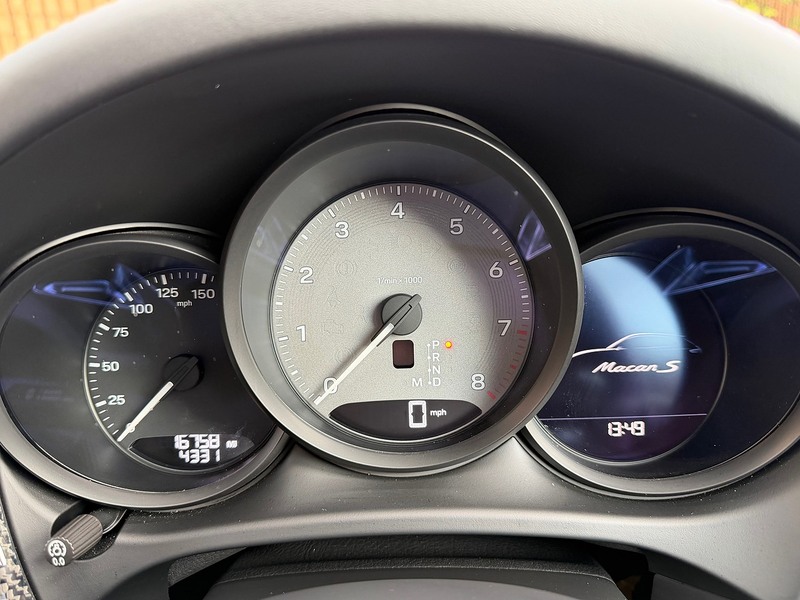 Porsche Macan T V6 S - U1835