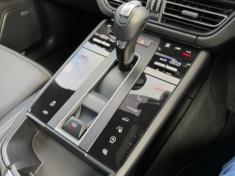 Porsche Macan T V6 S - U1835