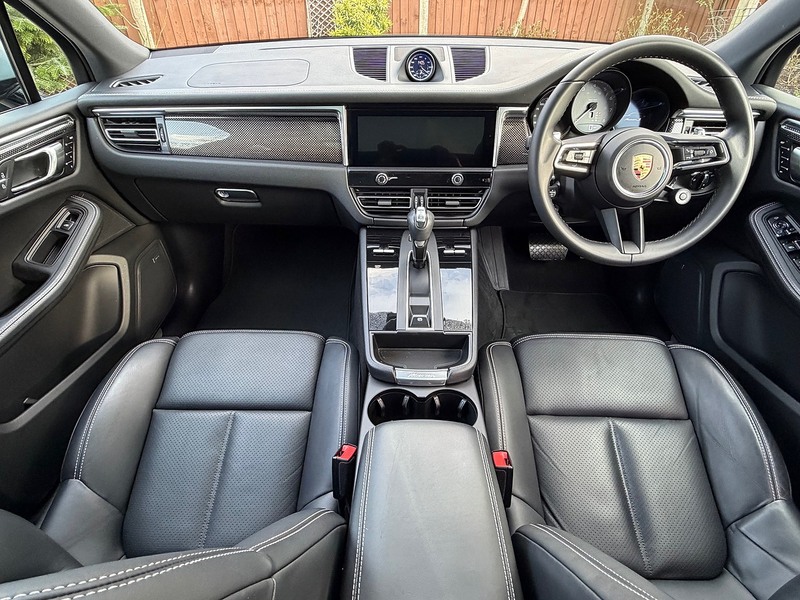 Porsche Macan T V6 S - U1835