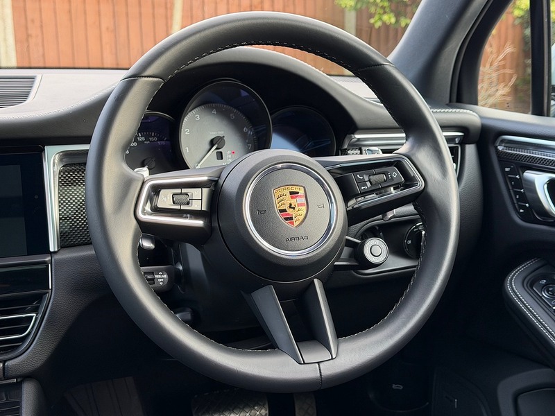 Porsche Macan T V6 S - U1835