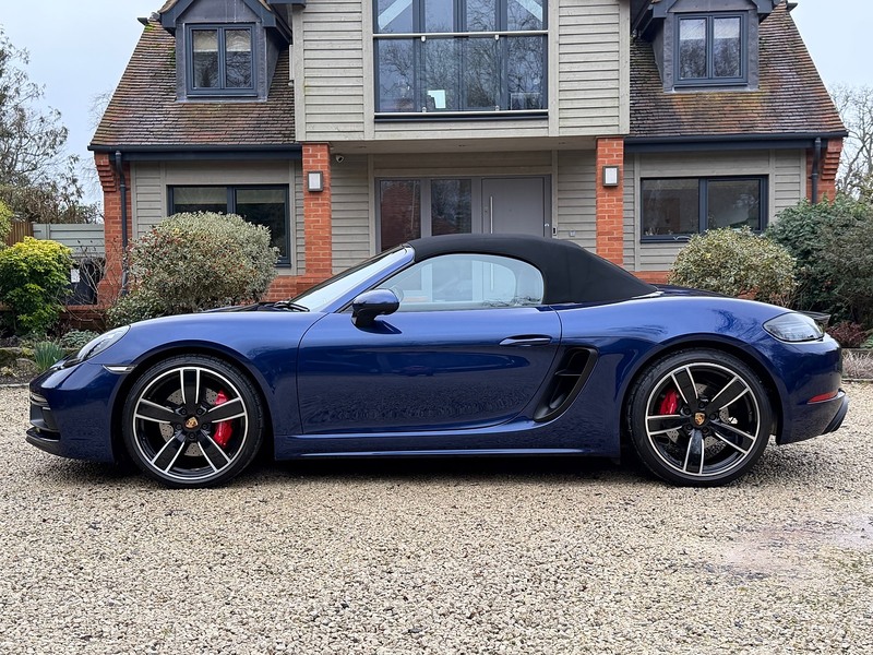 Porsche 718 Boxster GTS - U1836