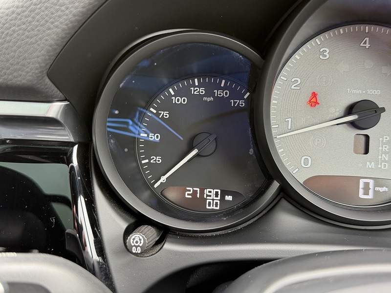 Porsche Macan T V6 S - U1840