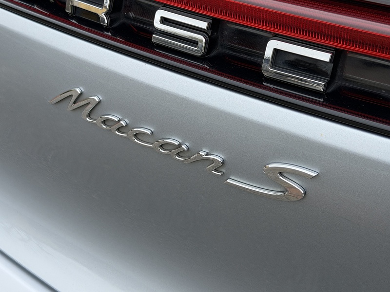 Porsche Macan T V6 S - U1840