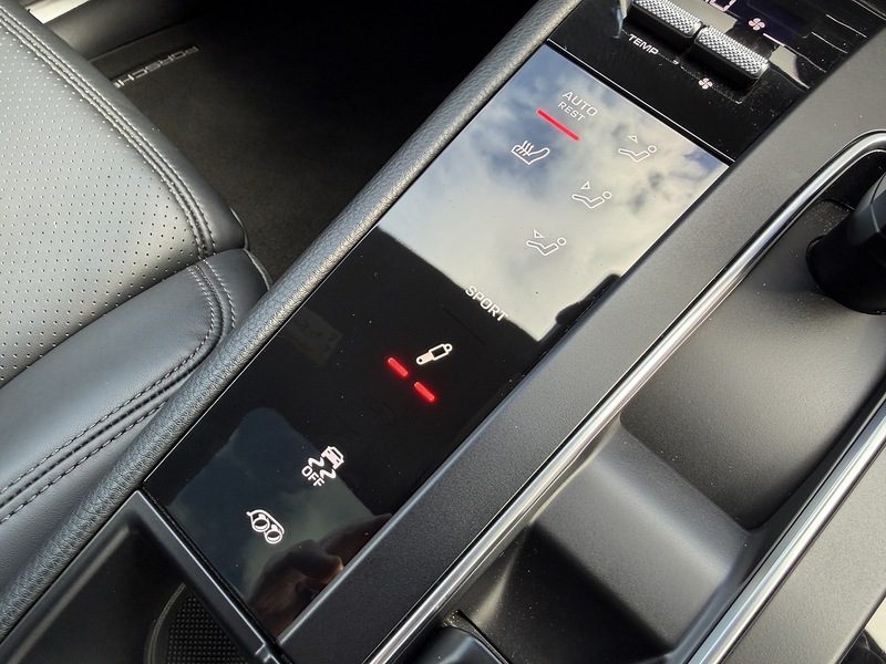 Porsche Macan T V6 S - U1841