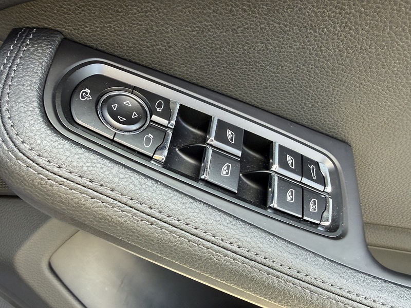 Porsche Macan T V6 S - U1841