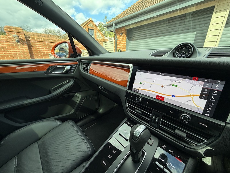 Porsche Macan T - U1842