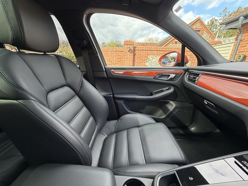 Porsche Macan T - U1842