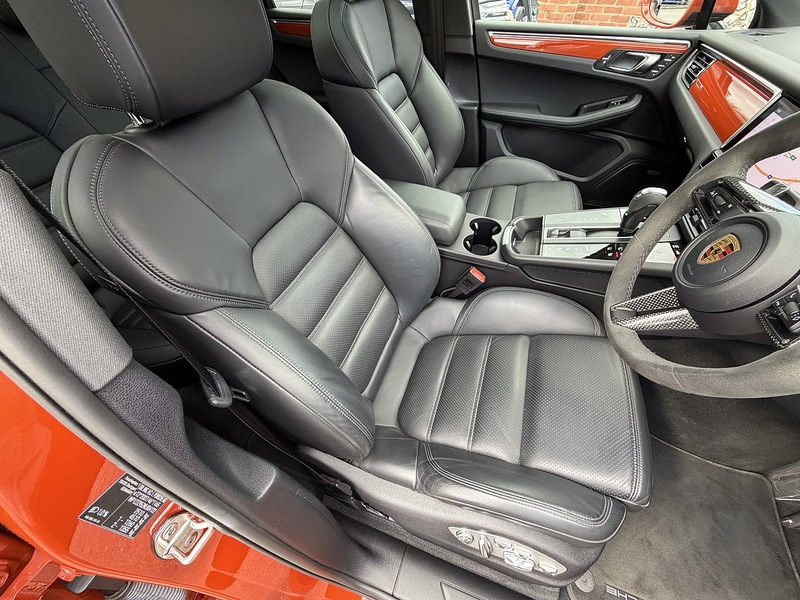 Porsche Macan T - U1842