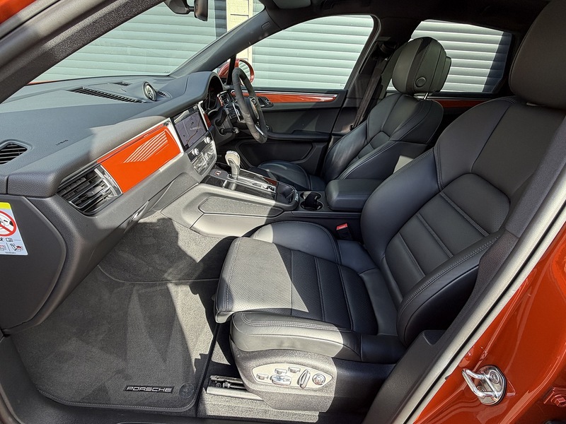 Porsche Macan T - U1842