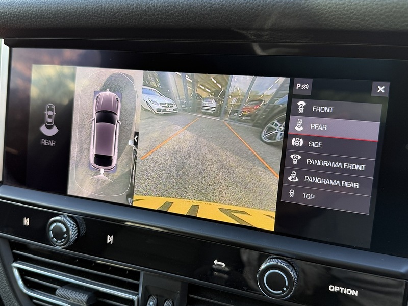 Porsche Macan T - U1842