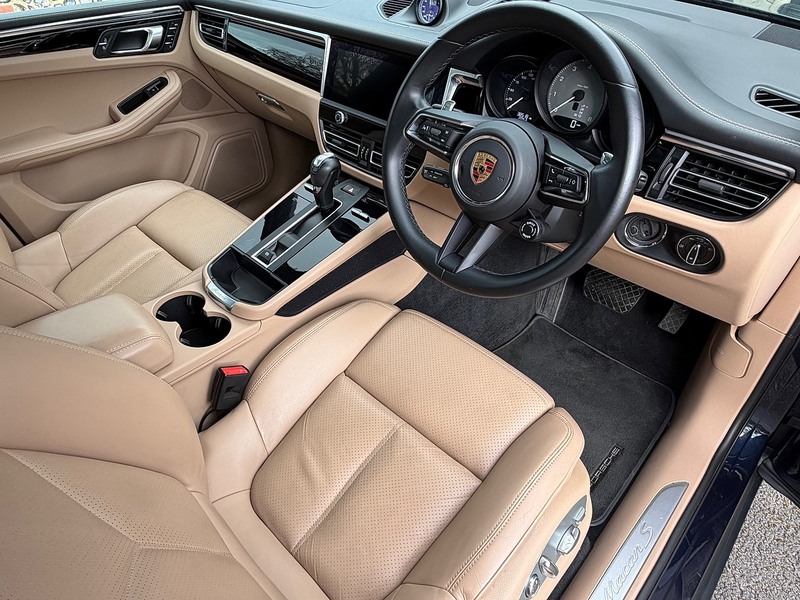 Porsche Macan T V6 S - U1845