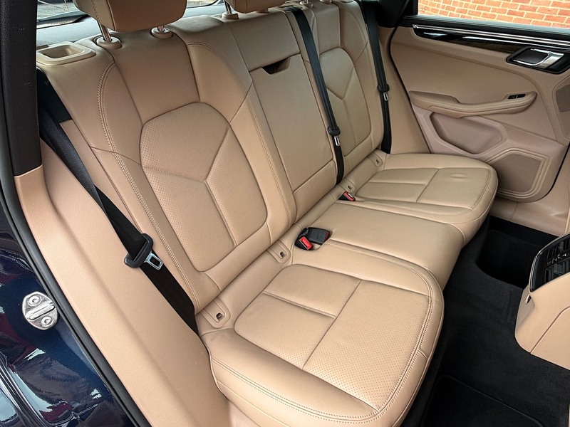 Porsche Macan T V6 S - U1845