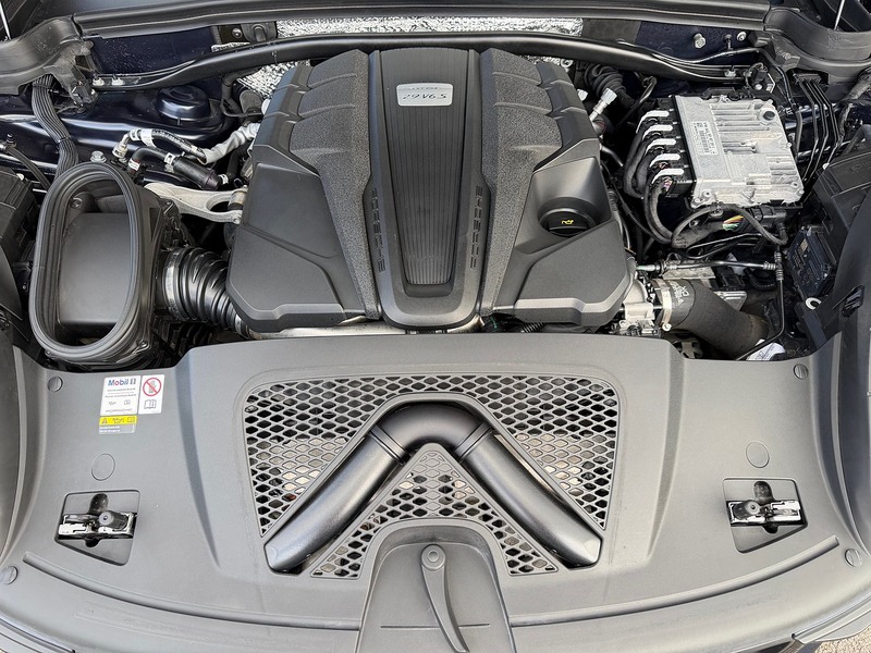 Porsche Macan T V6 S - U1845